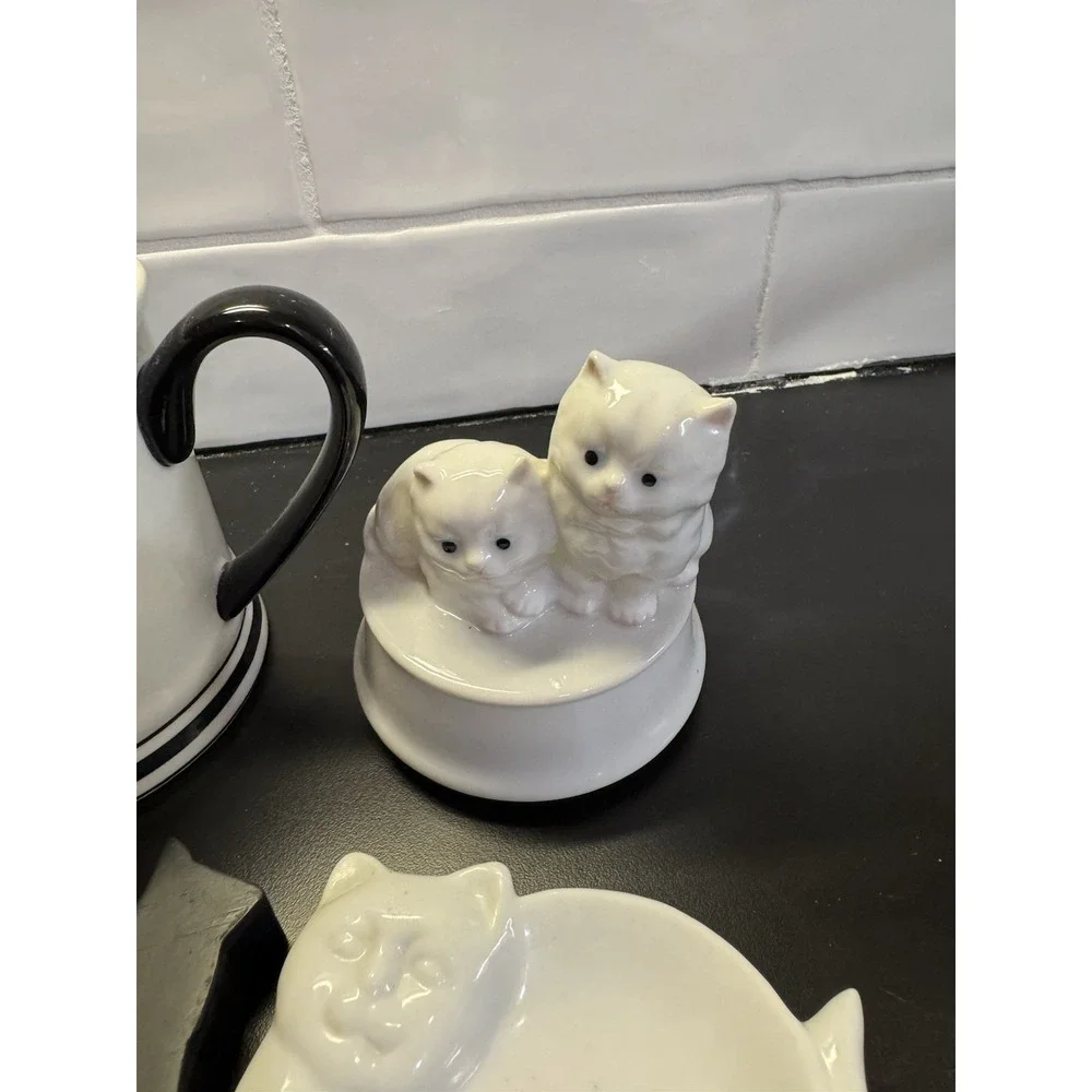 Kitten Kitty Cat Lot Of 5 Figurines‎ Dish Cup Shelfsitter Cat Lady Starter Kit